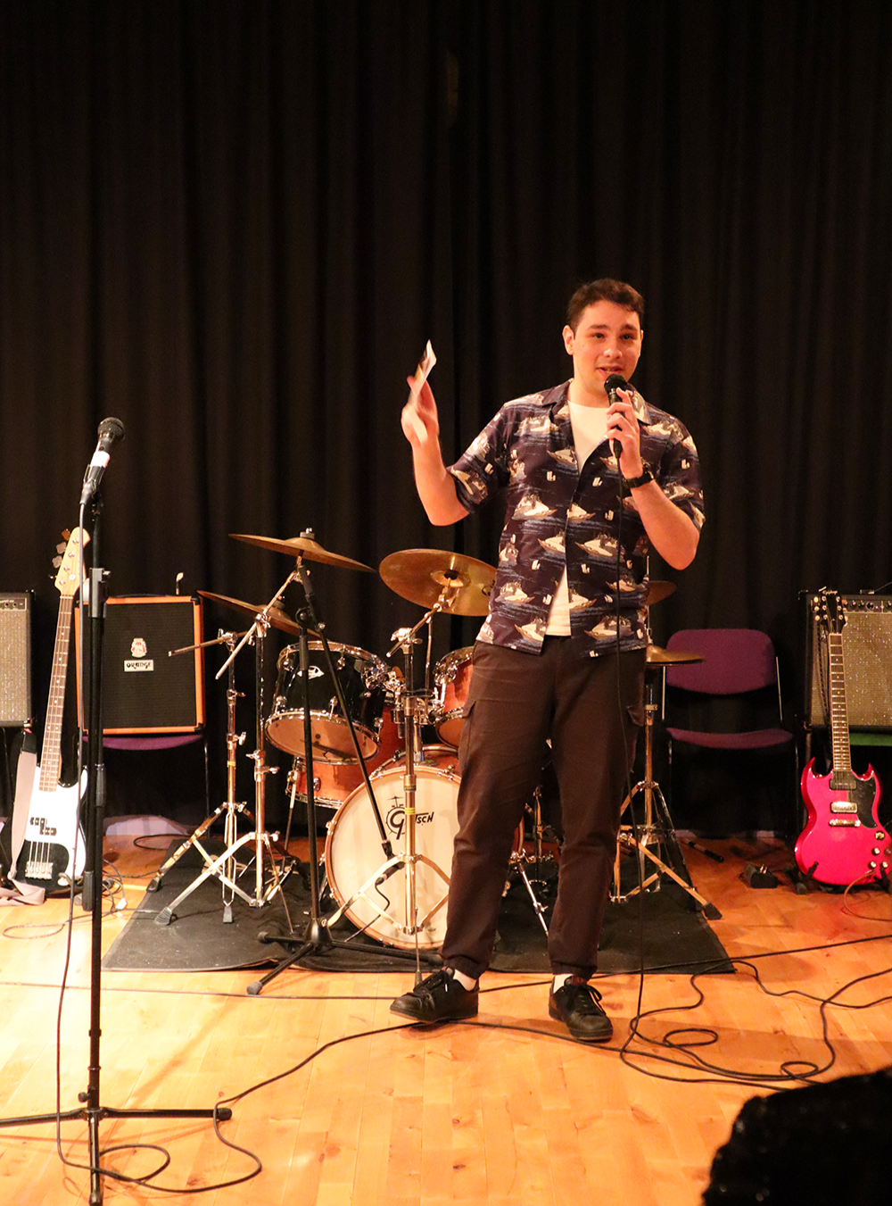 Emre hosting the show